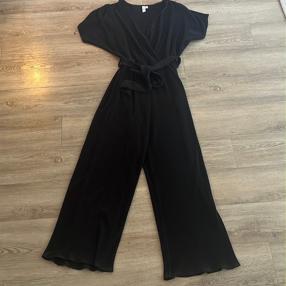 & Other Stories Black V-Neck one piece / jumpsuit